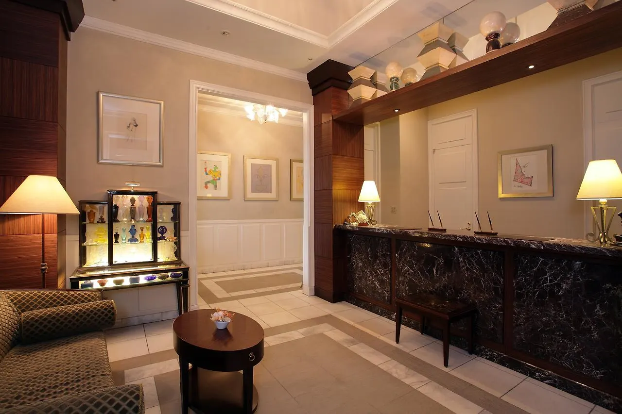 Hotel Monterey Lasoeur Ginza Präfektur Tokio 4*,