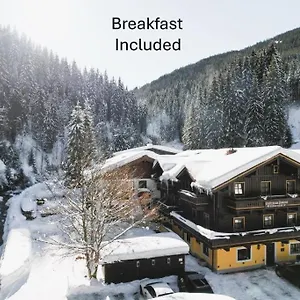 Ledererguetl - Jokercard & Parkplatz Inkl 2*, Saalbach-Hinterglemm Österrike