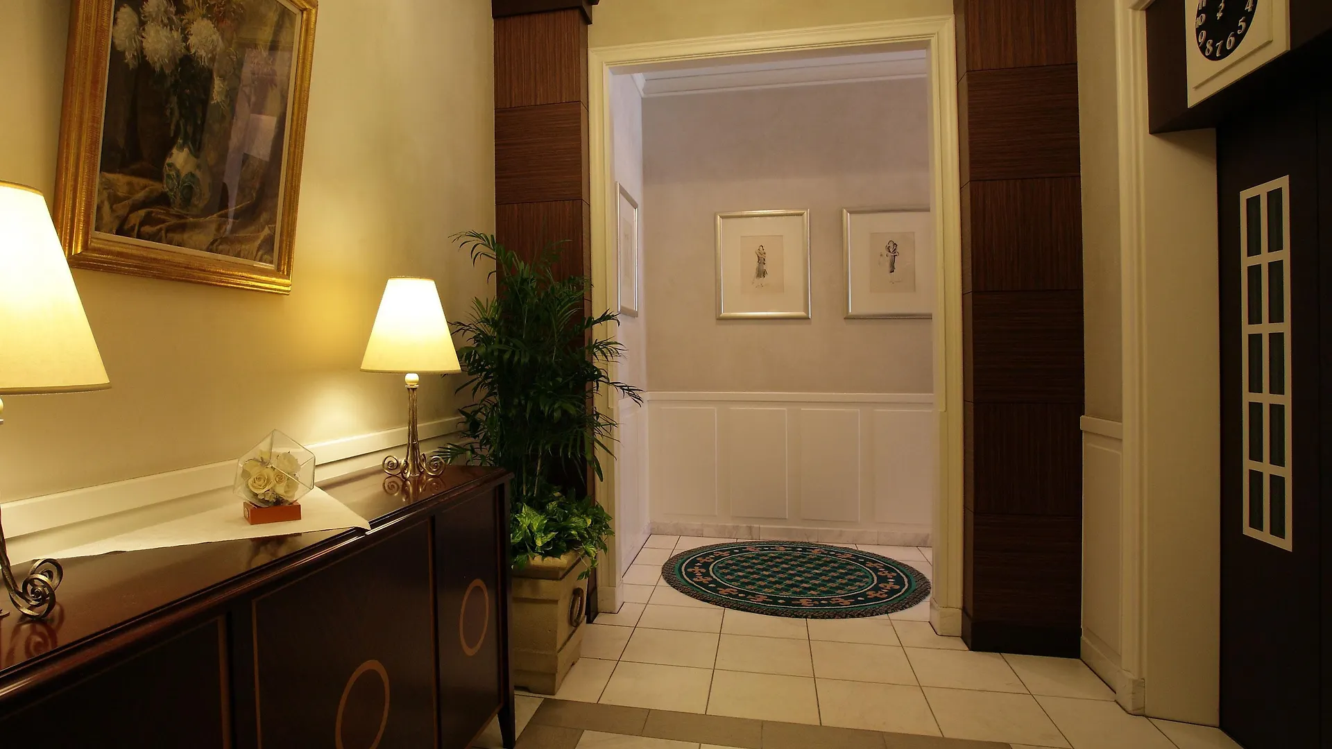 Hotel Monterey Lasoeur Ginza Токио
