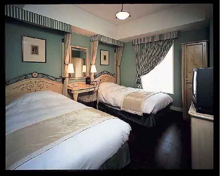 Hotel Monterey Lasoeur Ginza Токио